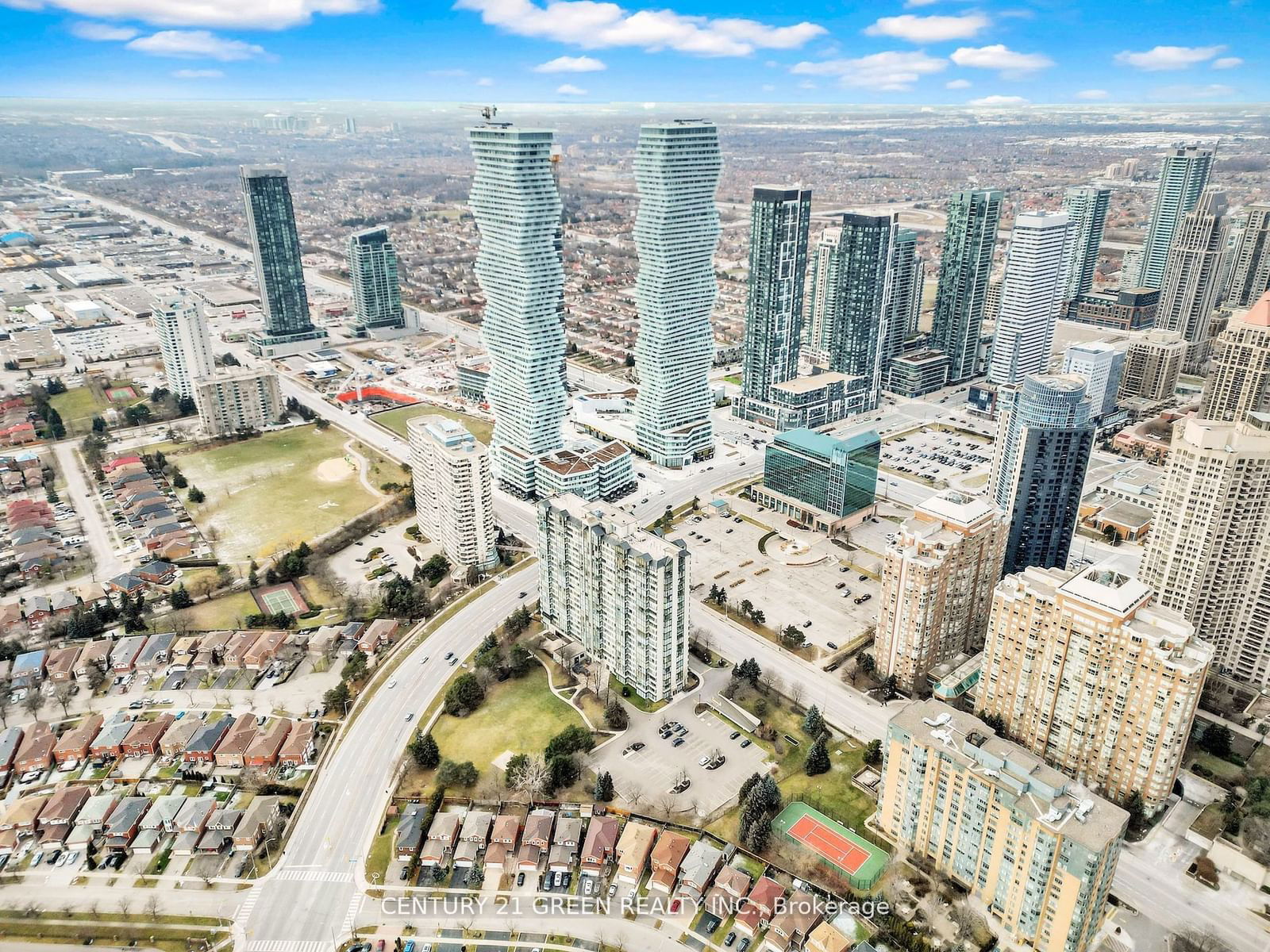 Condo sold at 306-335 Webb Drive, Mississauga, City Centre, L5B 4A1 - MLS: W11961828