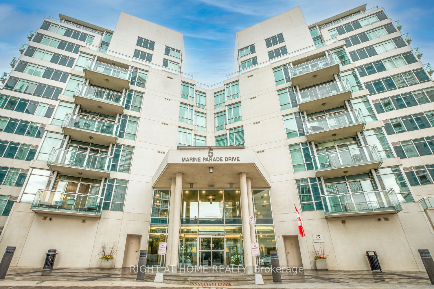 Condo for lease at 606-5 Marine Parade Drive, Toronto, Mimico, M8V 4B4 - MLS: W11961895