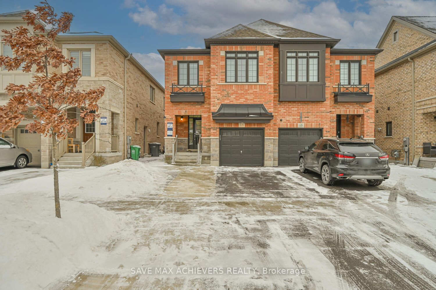 Semi-Detached House for sale at 13 Banner Elk Street, Brampton, Bram West, L6Y 6J6 - MLS: W11961962