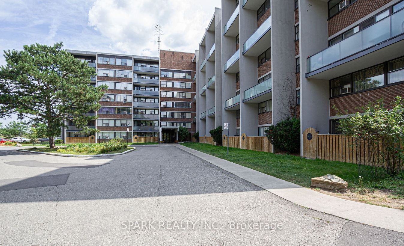 Condo for sale at 301-2121 Roche Court, Mississauga, Sheridan, L5K 2C7 - MLS: W11962038