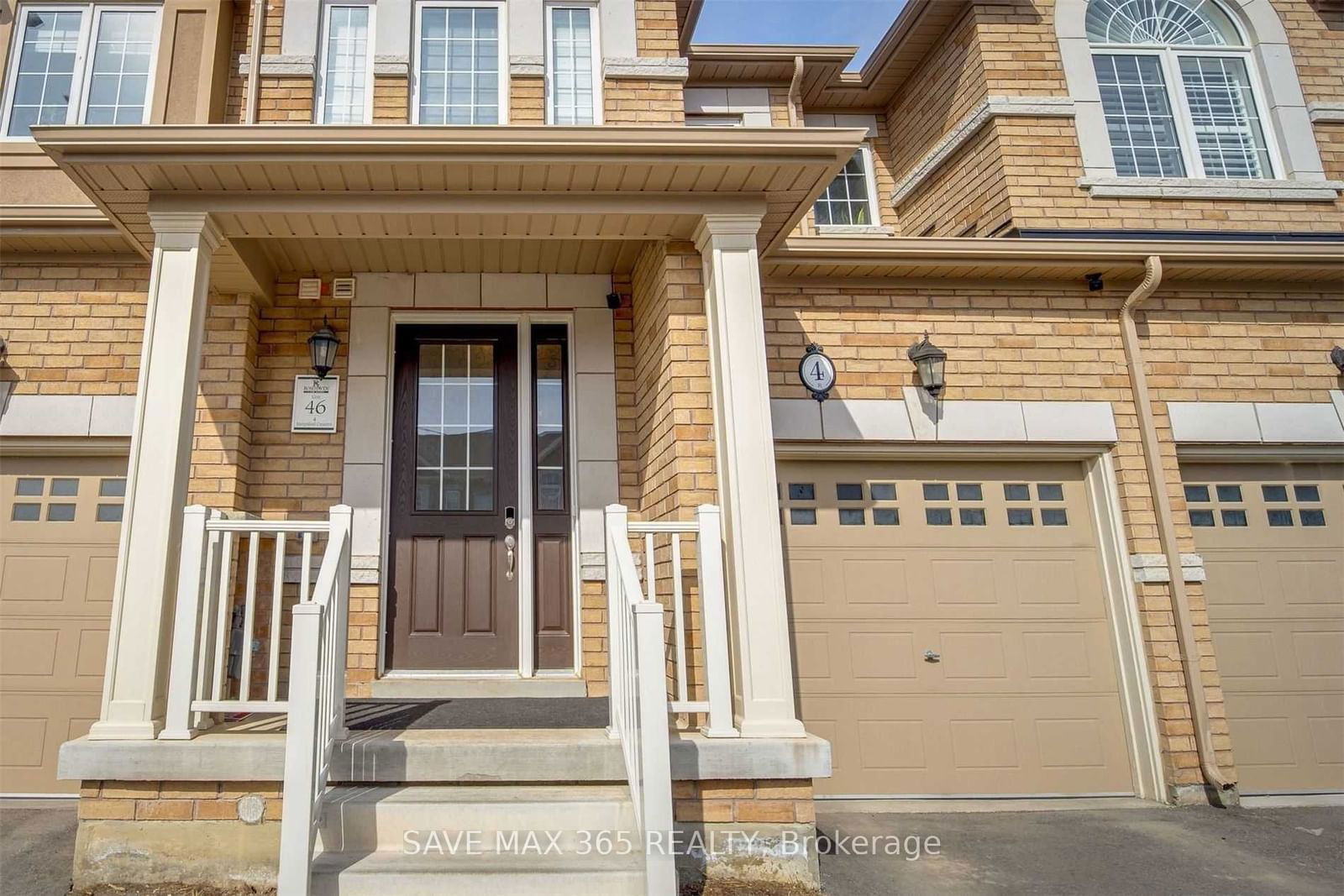 Townhouse for sale at 4 Kempsford Crescent, Brampton, Northwest Brampton, L7A 0B6 - MLS: W11962146