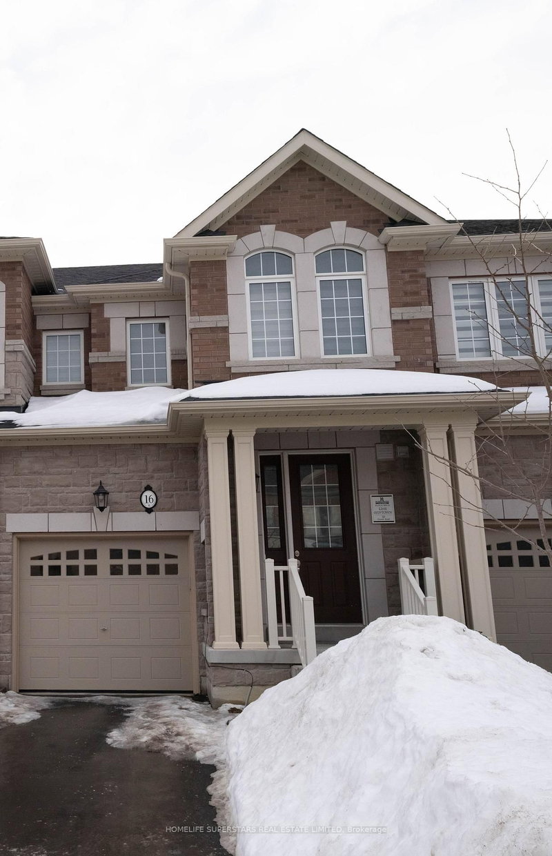 16 Gosset Rd, Brampton, L7A 0C3 | Image 3