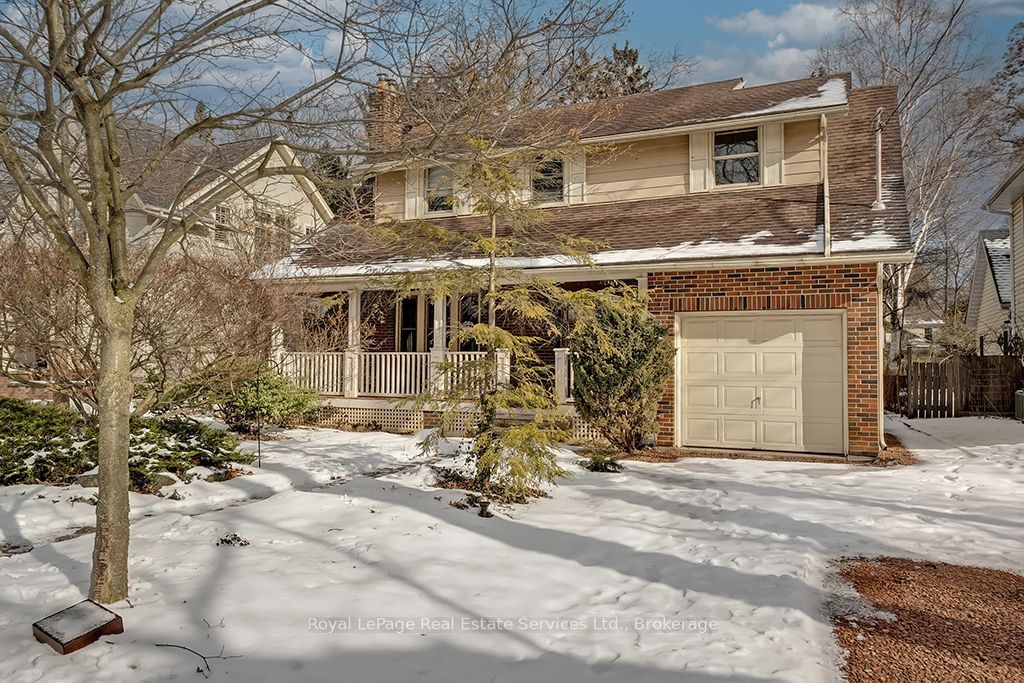 Detached House for sale at 235 Douglas Avenue, Oakville, 1013 - OO Old Oakville, L6J 3S2 - MLS: W11962224