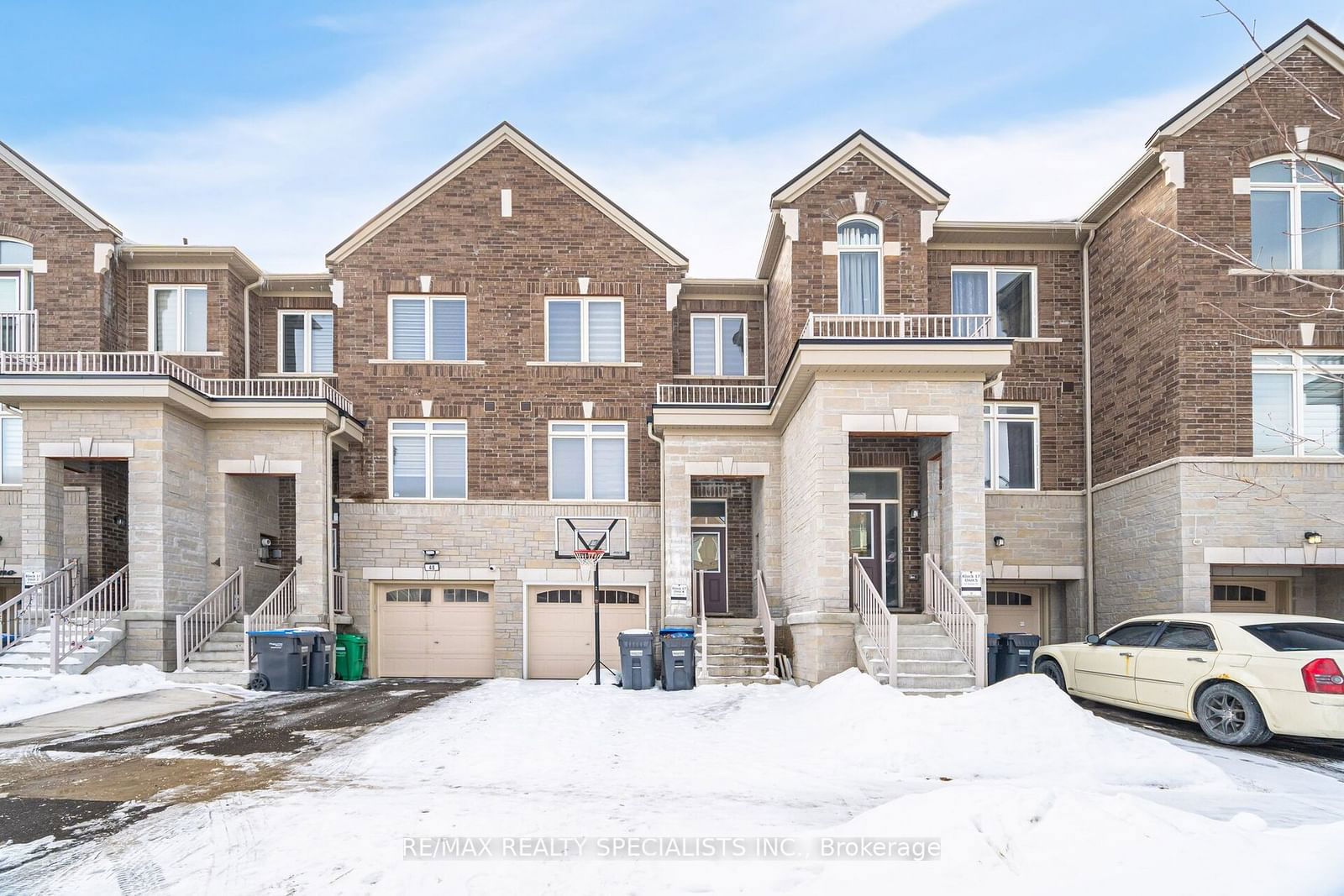 Townhouse for sale at 50 Savino Drive, Brampton, Heart Lake West, L6Z 0J7 - MLS: W11962285