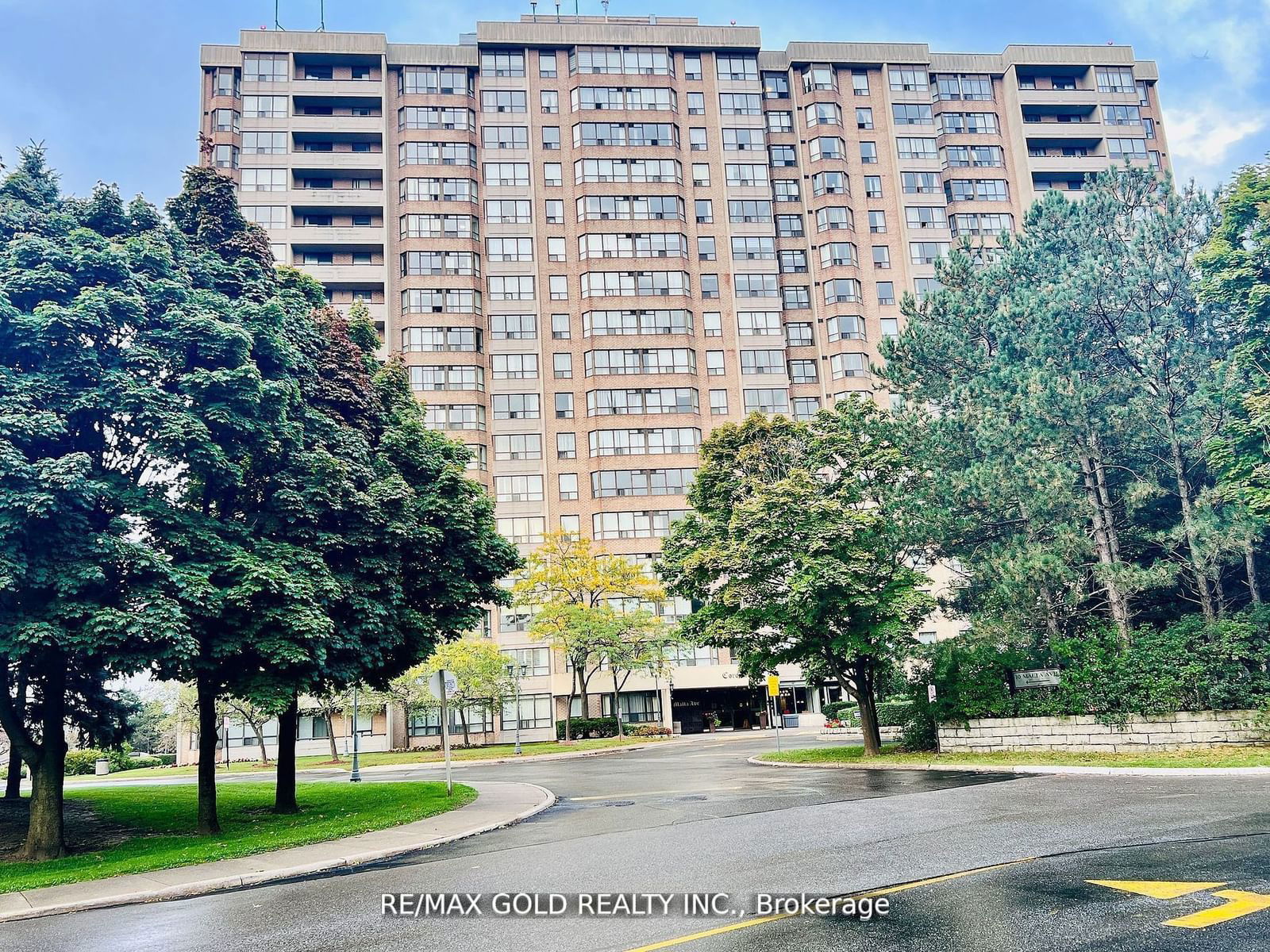 Condo for sale at 1504-10 Malta Avenue, Brampton, Fletcher's Creek South, L6Y 4G6 - MLS: W11962494