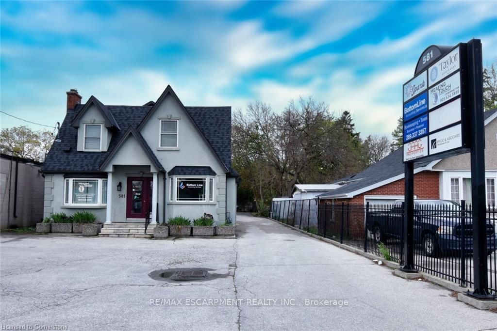 Building at 581 Plains Road, Burlington, LaSalle