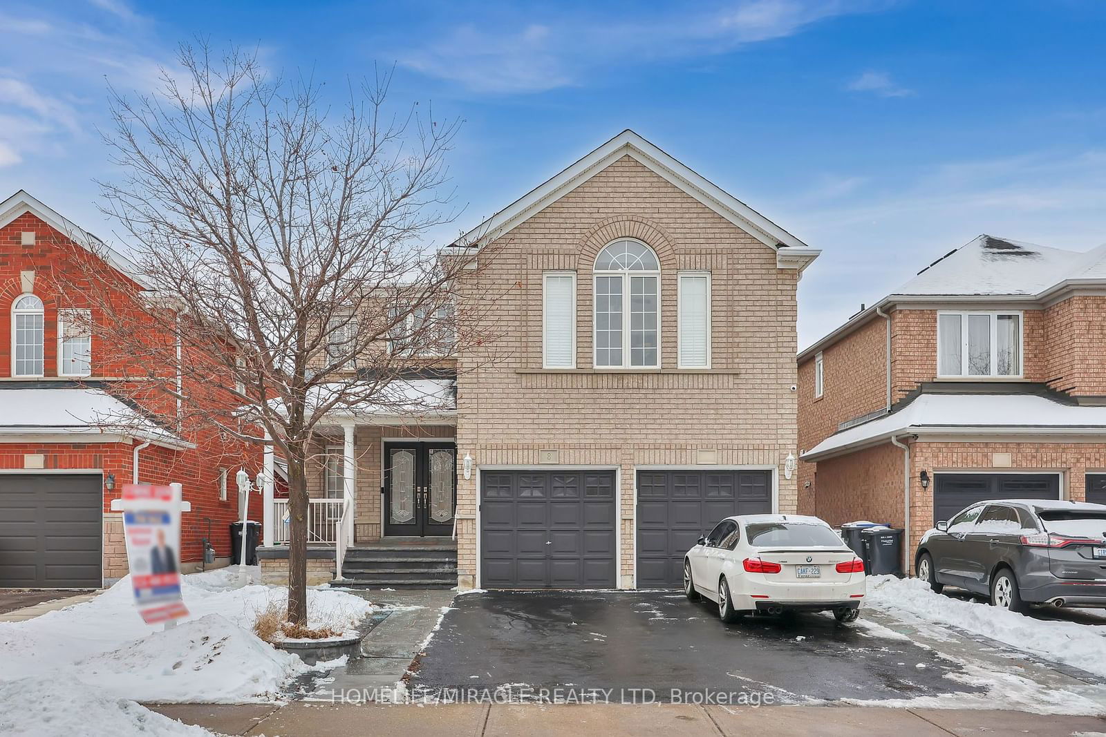 Detached House for sale at 8 Bottlebrush Drive, Brampton, Sandringham-Wellington, L6R 2Z5 - MLS: W11962805