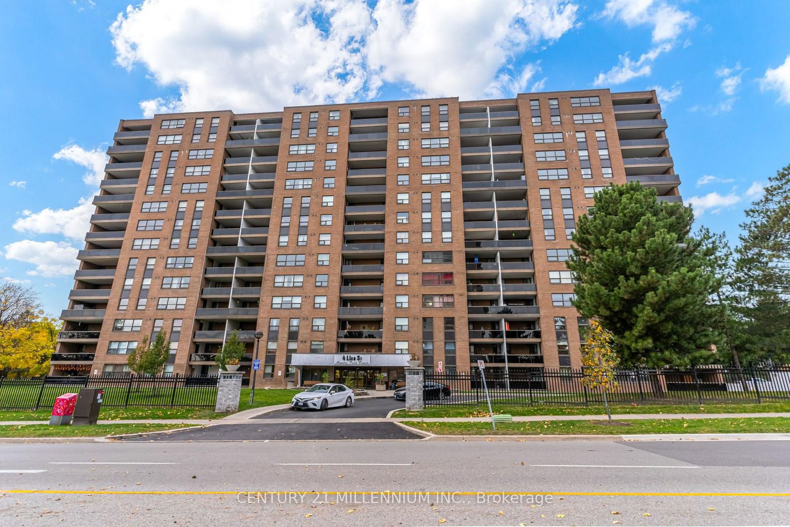 Condo sold at 1210-4 Lisa Street, Brampton, Queen Street Corridor, L6T 4B6 - MLS: W11962818