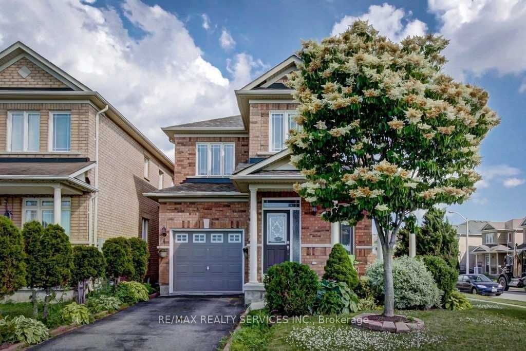 Detached House for lease at 19 Putnam Drive, Brampton, Fletcher's Meadow, L7A 3S4 - MLS: W11962869