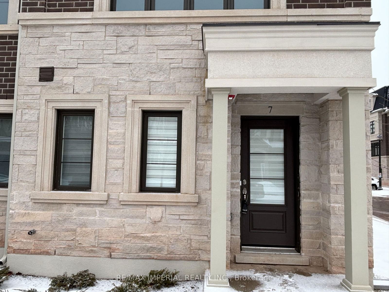 Townhouse leased at 7-2123 Lillykin Street, Oakville, 1015 - RO River Oaks, L6H 8A5 - MLS: W11962979