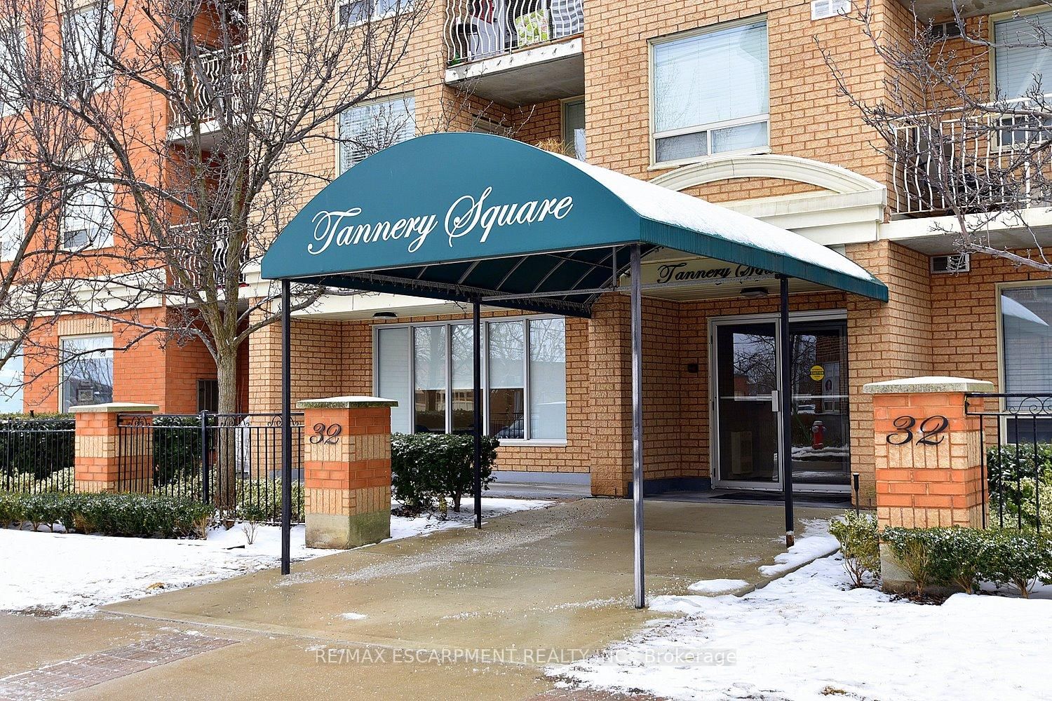 Condo sold at 508-32 Tannery Street, Mississauga, Streetsville, L5M 6T6 - MLS: W11962980