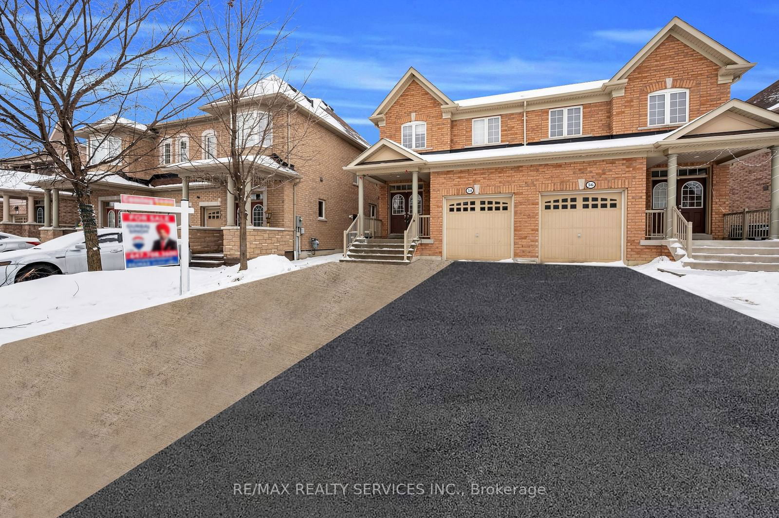 Semi-Detached House for sale at 54 Delambray Street, Brampton, Sandringham-Wellington, L6R 3R2 - MLS: W11963136