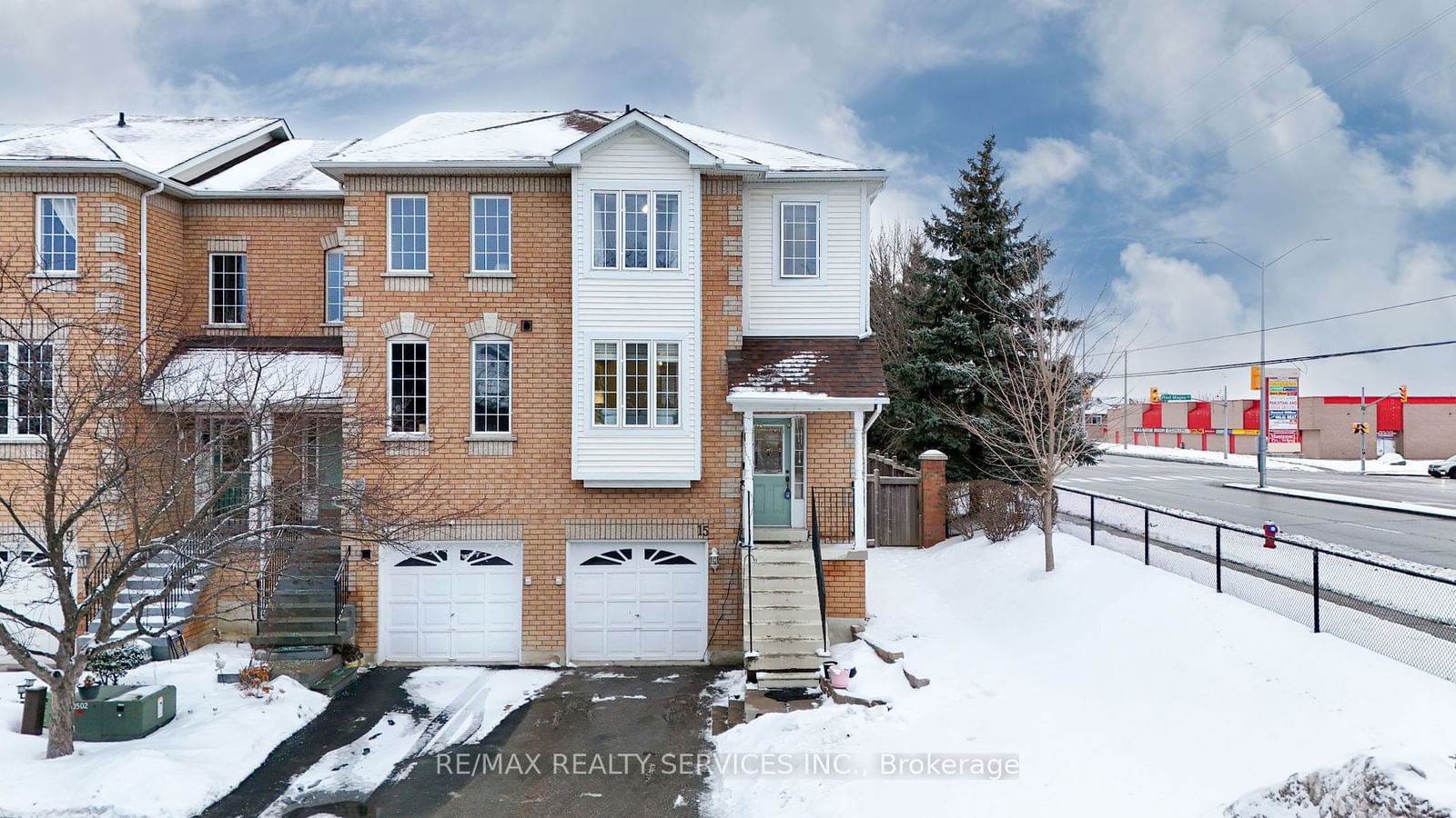 Townhouse for sale at 15-9800 Mclaughlin Road, Brampton, Fletcher's Creek Village, L6X 4R1 - MLS: W11963182