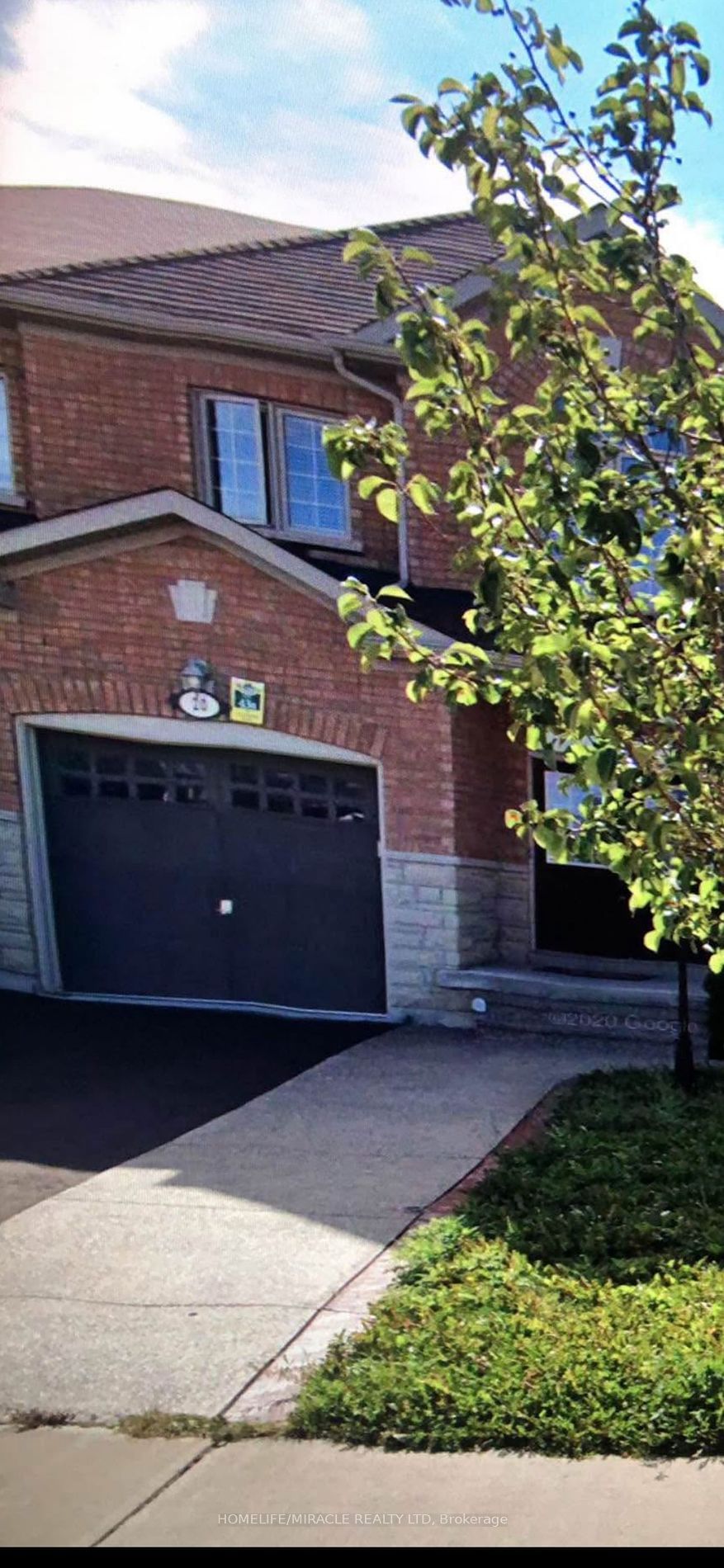 Semi-Detached House leased at 20 Goldsboro Road, Brampton, Bram East, L6P 3N9 - MLS: W11963221