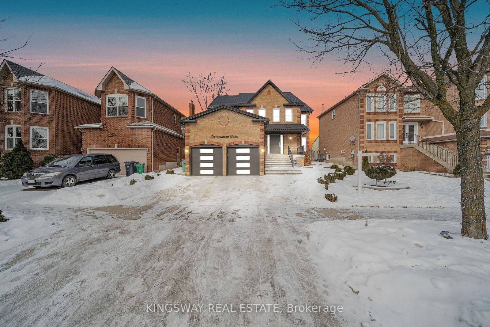 Detached House for sale at 58 Leeward Drive, Brampton, Westgate, L6S 5V8 - MLS: W11963233