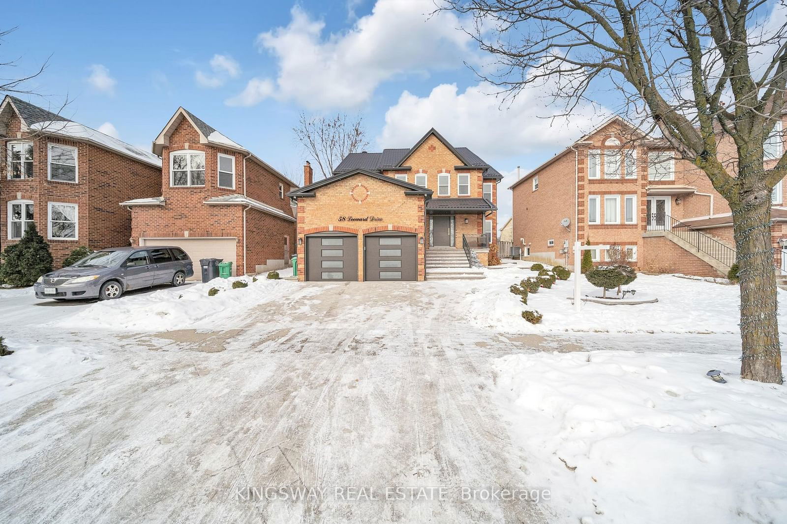 Detached House for sale at 58 Leeward Drive, Brampton, Westgate, L6S 5V8 - MLS: W11963233