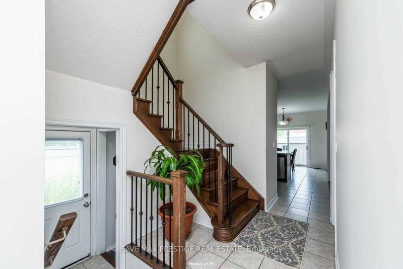 24 Thornapple (Upper) St, Brampton, L6R 3X2 | Image 3