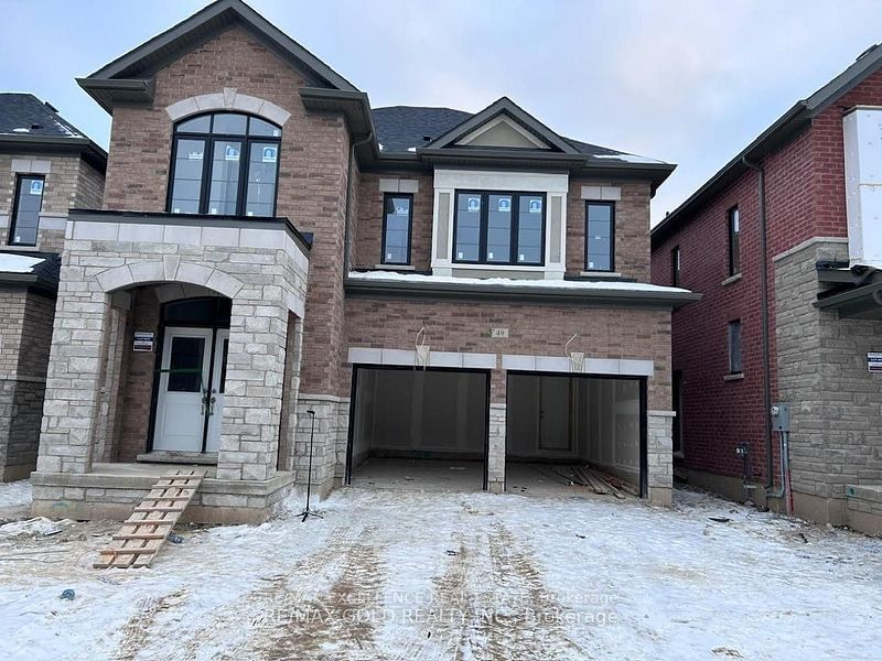 Detached House for sale at 49 Arnold Circle, Brampton, Northwest Brampton, L7A 0B8 - MLS: W11963320