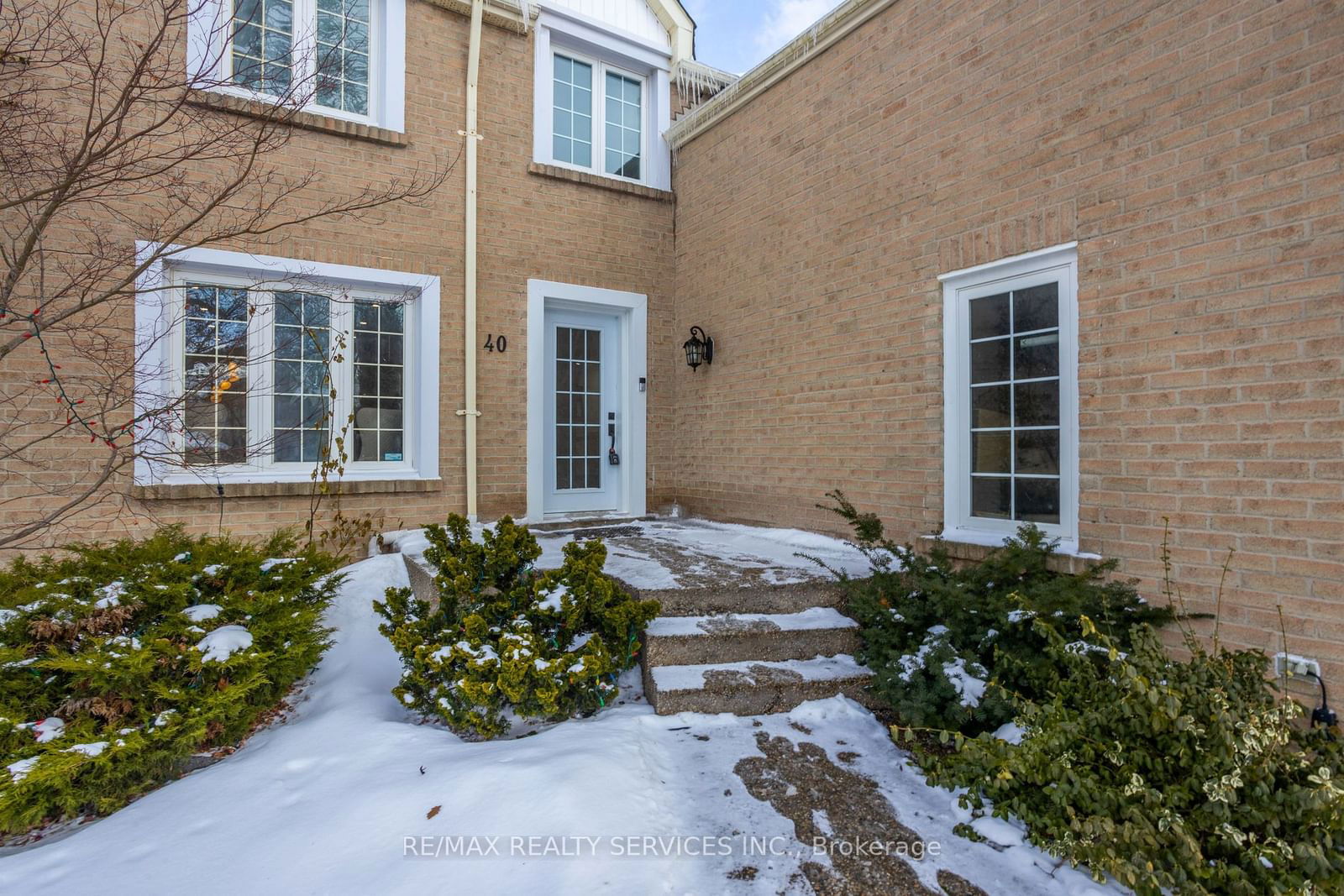 Detached House for sale at 40 Nottingham Crescent, Brampton, Westgate, L6S 4G4 - MLS: W11963337