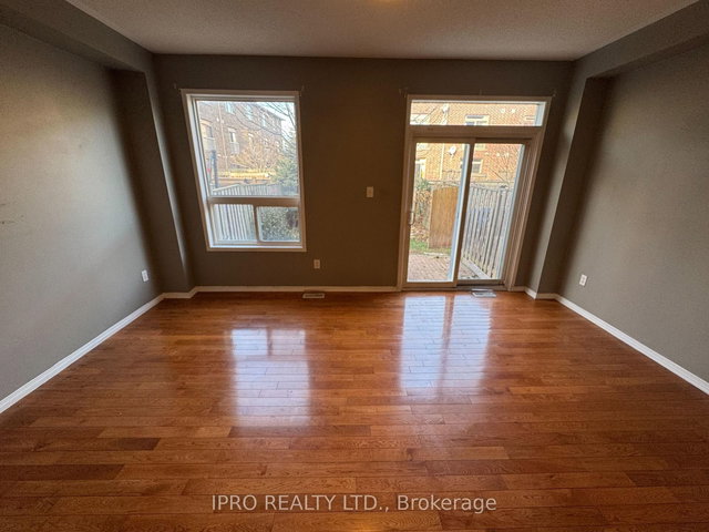 2077 Barnboard Hollow