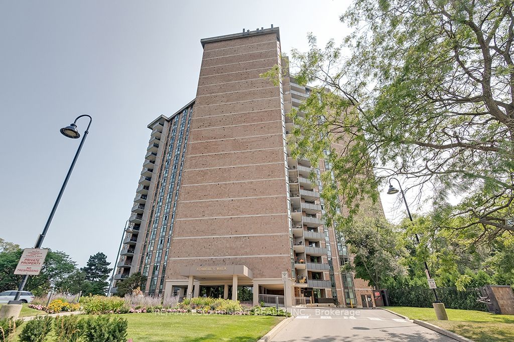 Condo for sale at 1009-5250 Lakeshore Road, Burlington, Appleby, L7L 5L2 - MLS: W11963621