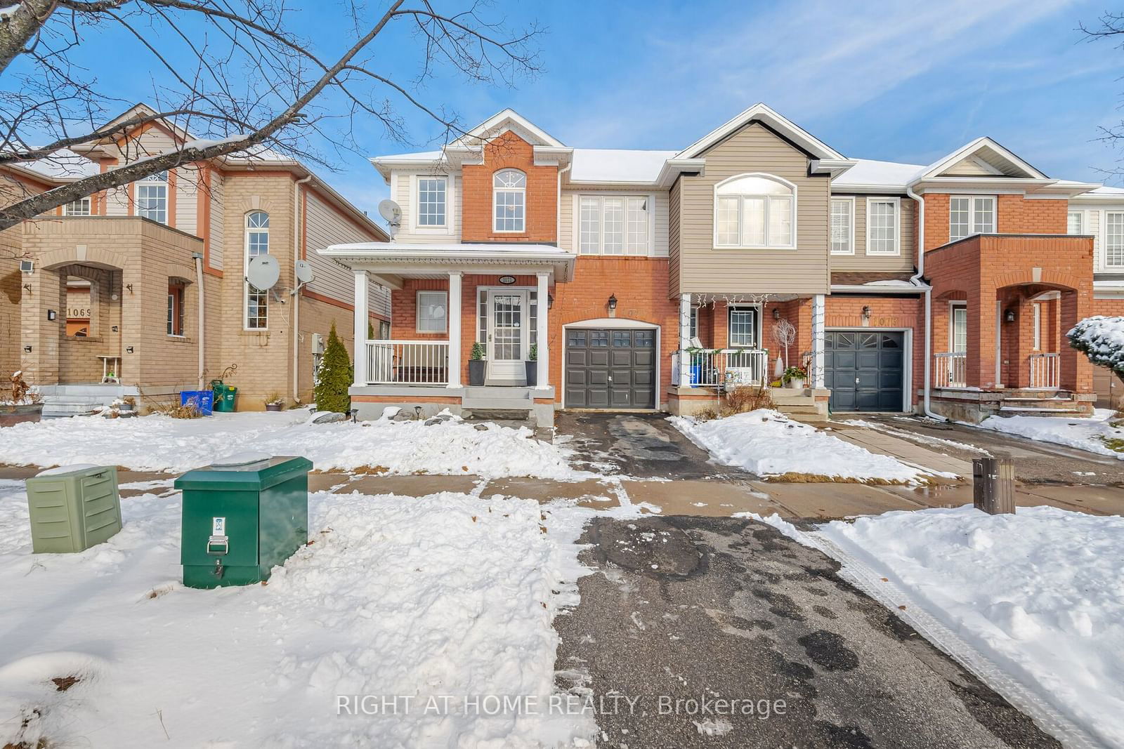 Townhouse sold at 1071 Kennedy Circle, Milton, BE Beaty, L9T 5S5 - MLS: W11963660