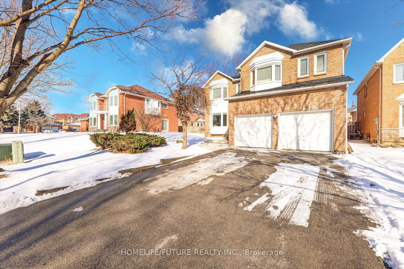 438 Ojibway Tr, Mississauga, L4Z 3B5 | Image 3