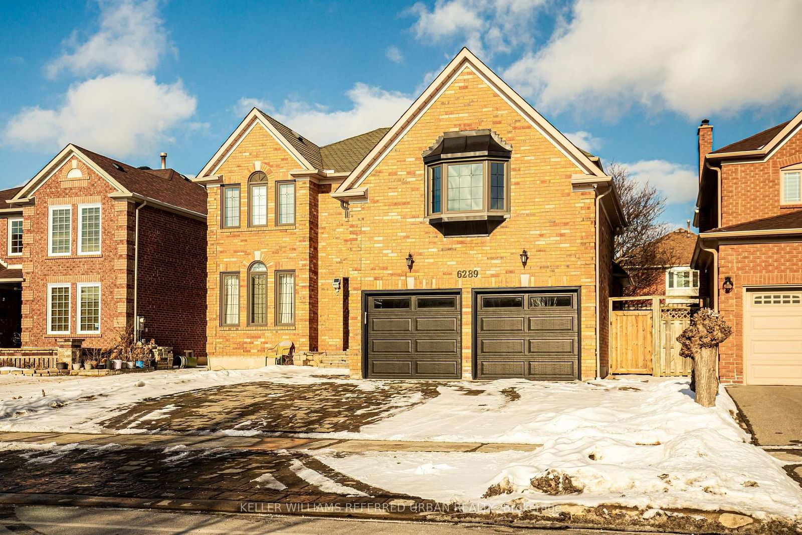 Detached House leased at 6289 Donway Drive, Mississauga, East Credit, L5V 1J6 - MLS: W11963921