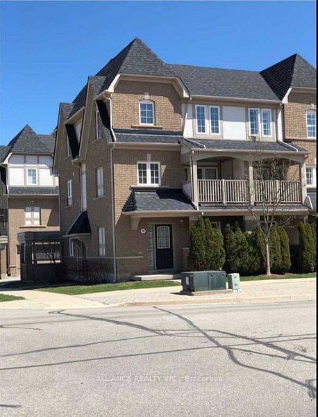 Townhouse leased at 10-2361 Parkhaven Boulevard, Oakville, Uptown Core, L6H 7S7 - MLS: W11964216