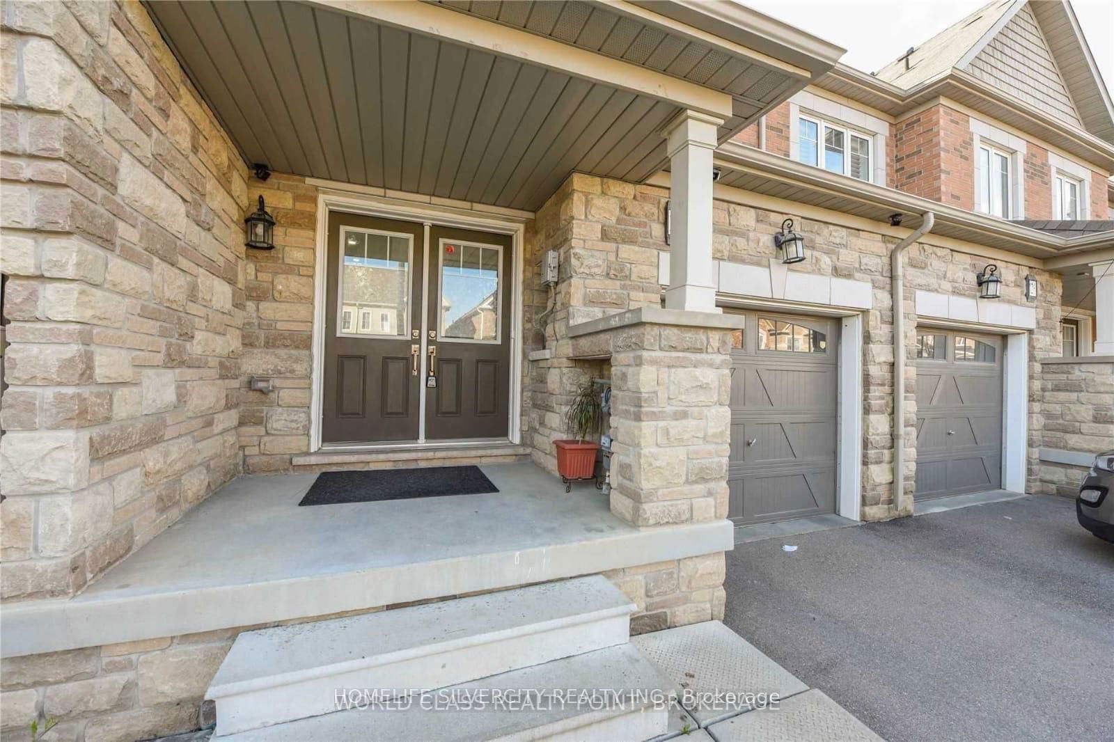 Townhouse for lease at 128 Baffin Crescent, Brampton, Northwest Brampton, L7A 0C7 - MLS: W11964230