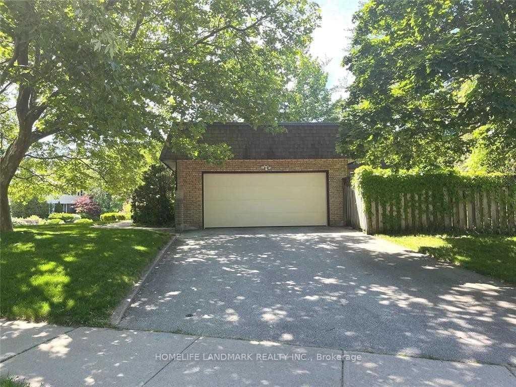 Detached House leased at 2144 Adair Crescent, Oakville, Eastlake, L6J 5J7 - MLS: W11964511