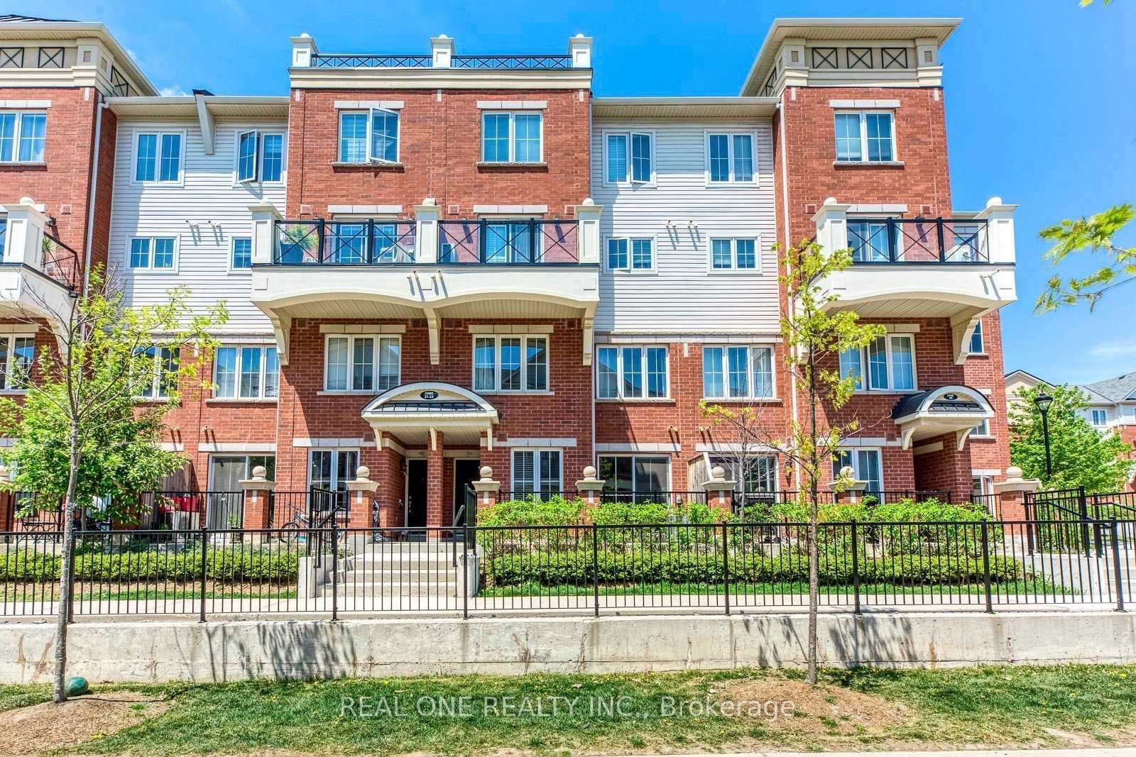 Townhouse for lease at 31-2480 Post Road, Oakville, River Oaks, L6H 0K1 - MLS: W11964517