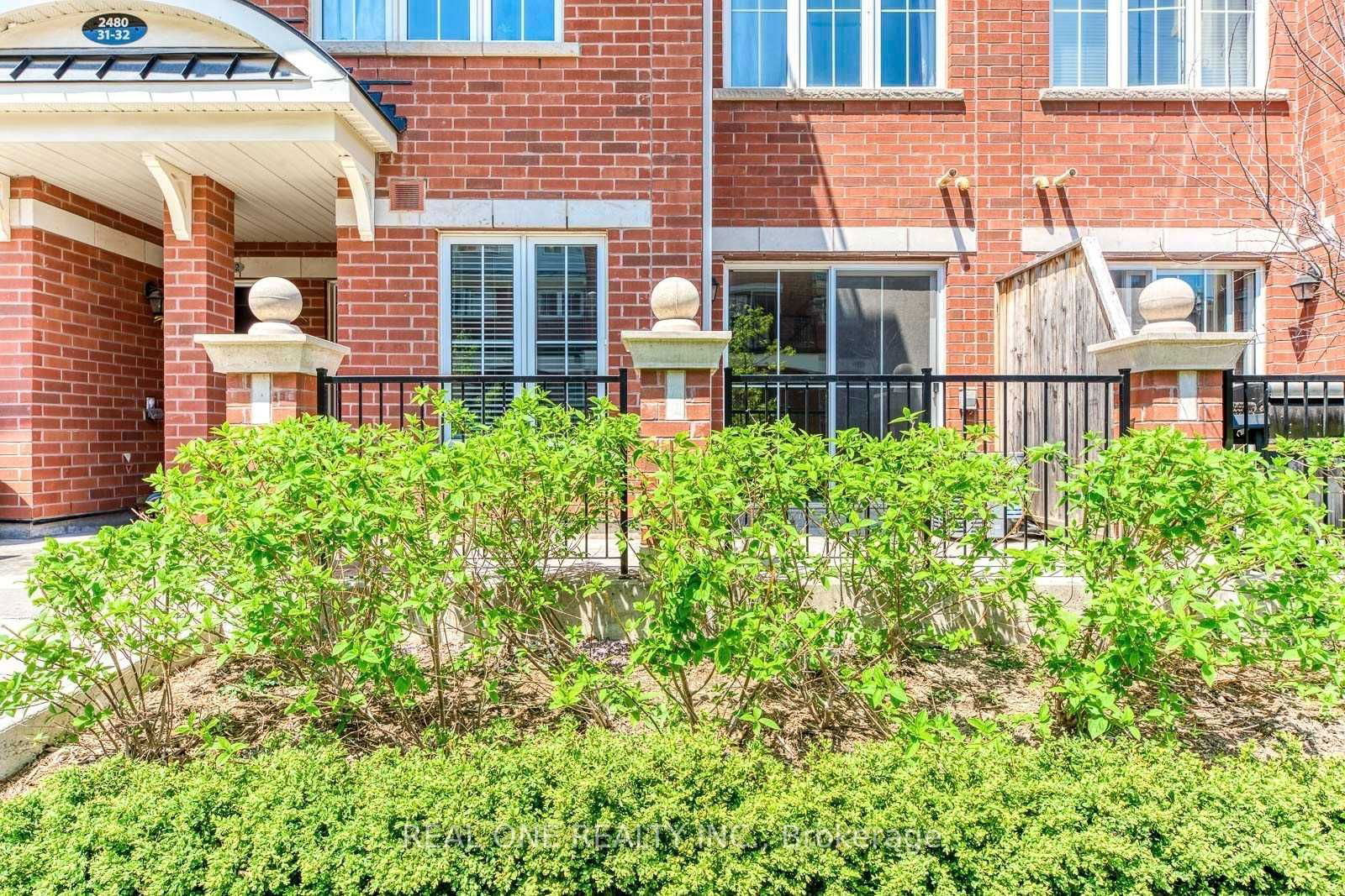 Townhouse for lease at 31-2480 Post Road, Oakville, River Oaks, L6H 0K1 - MLS: W11964517