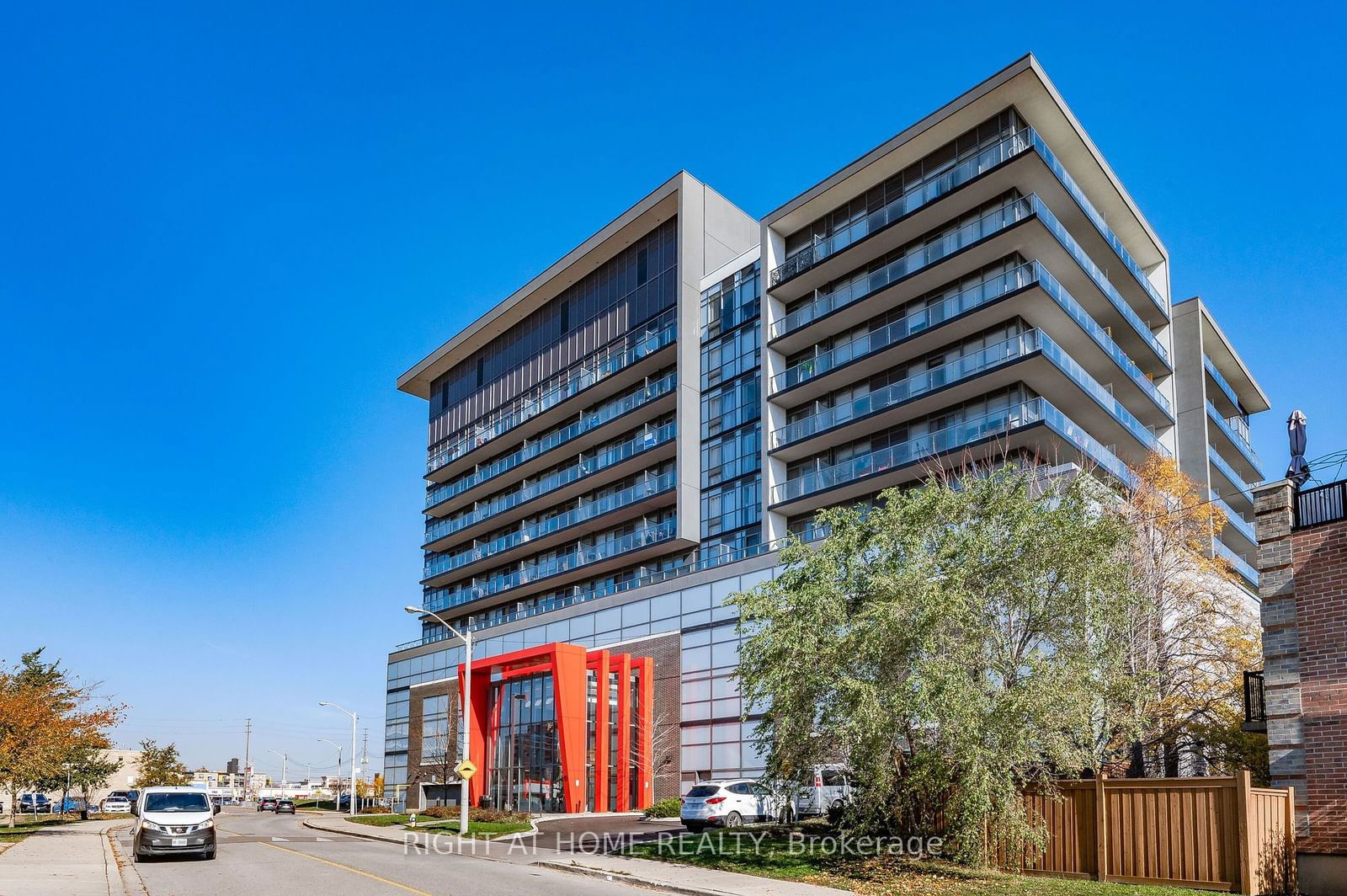 Condo for sale at 917-15 James Finlay Way, Toronto, Downsview-Roding-CFB, M3M 0B3 - MLS: W11964639