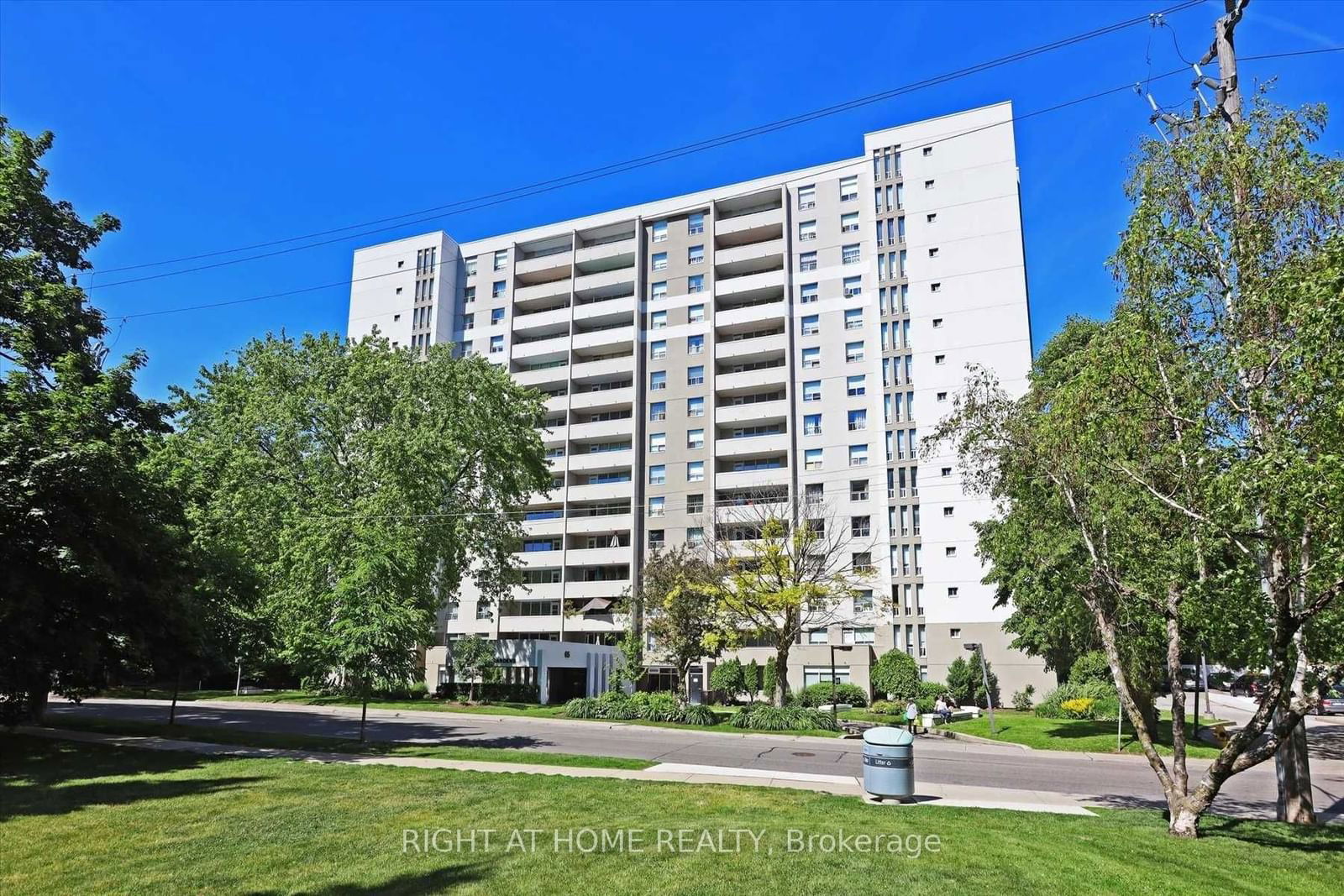 Condo for lease at 1001-65 Southport Street, Toronto, High Park-Swansea, M6S 3N6 - MLS: W11964751