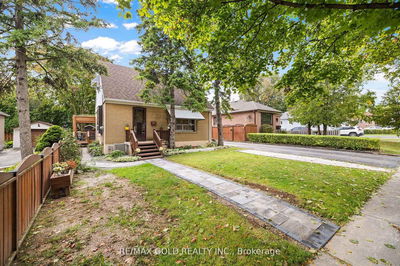 20 Hatfield Cres, Toronto - Elms-Old Rexdale image-0-2