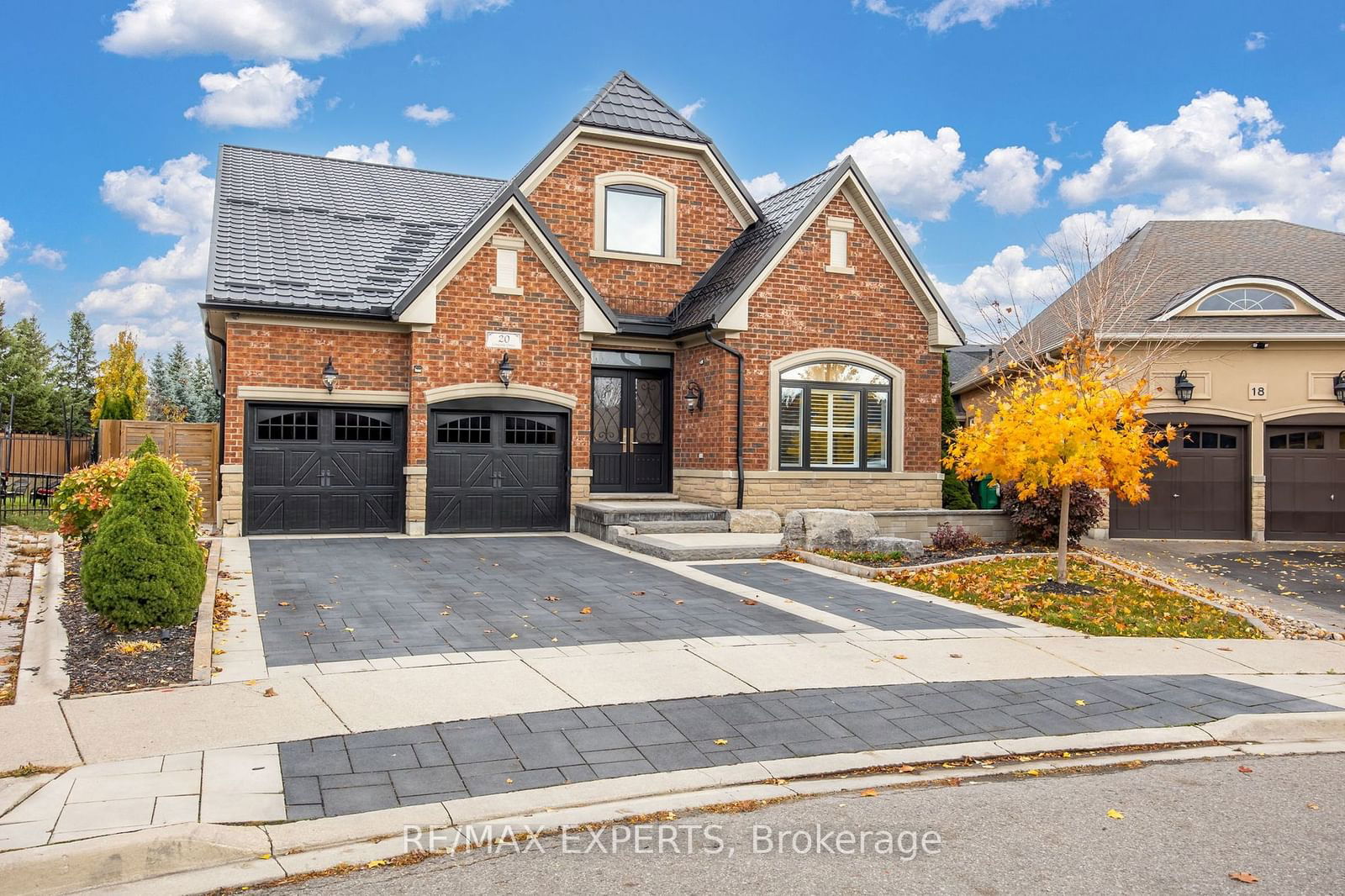 Detached House for sale at 20 Concorde Drive, Brampton, Vales of Castlemore North, L6P 1V6 - MLS: W11964887