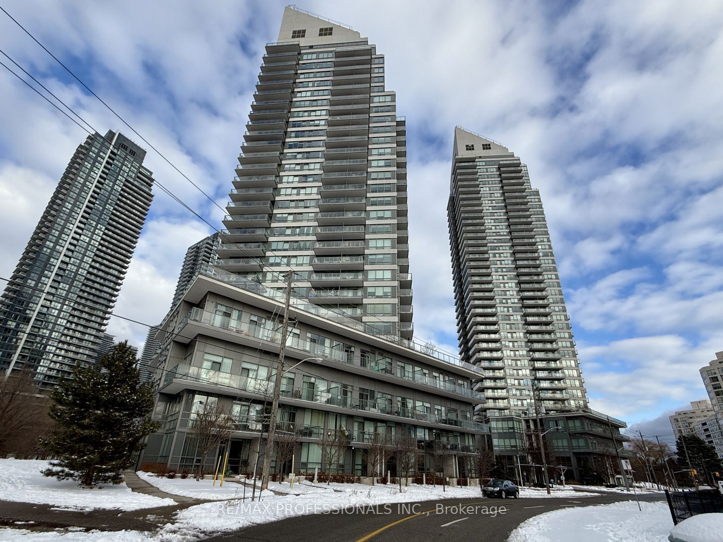 Condo for lease at 204-15 Legion Road, Toronto, Mimico, M8V 0A9 - MLS: W11965037