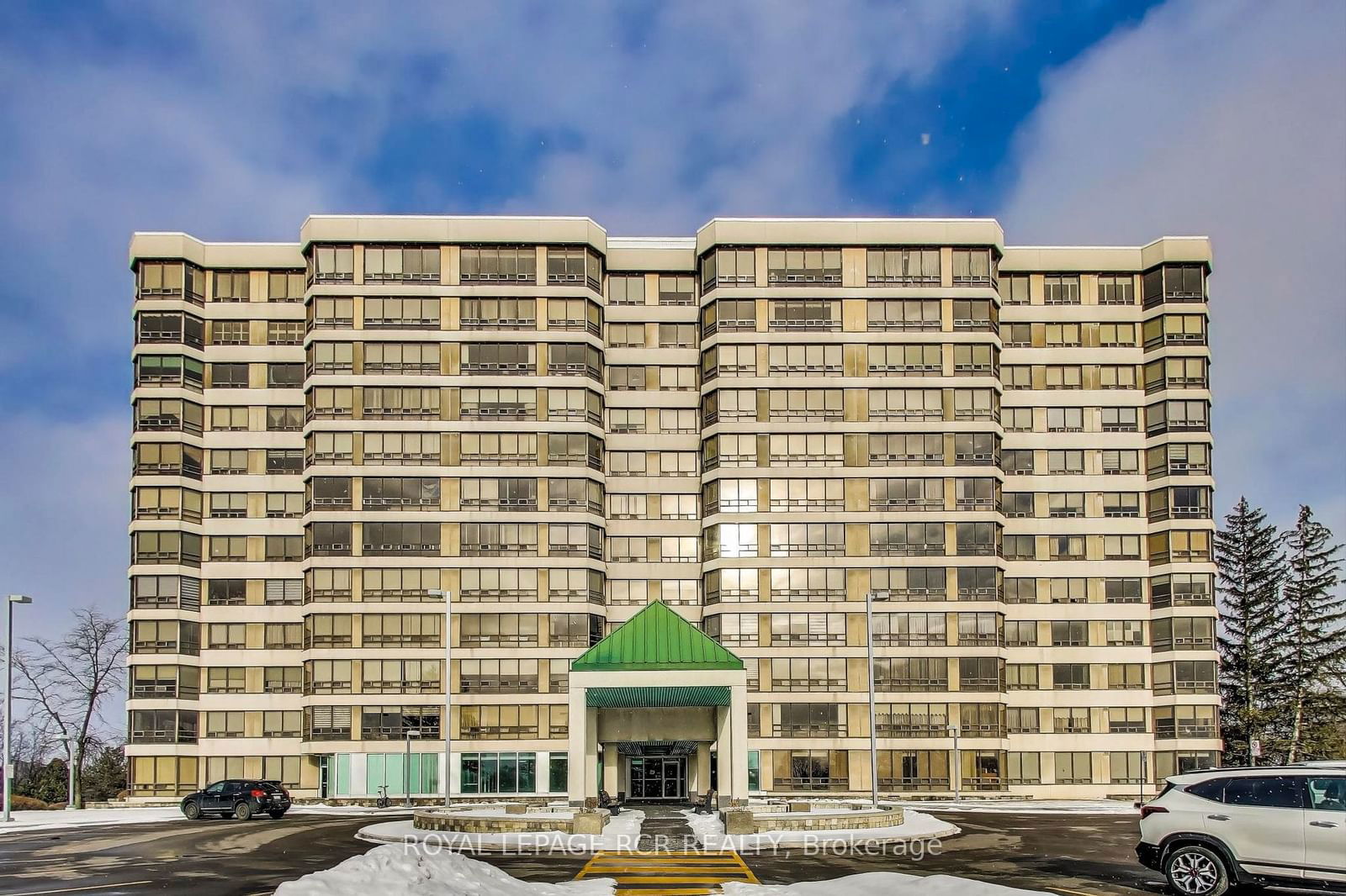 Condo for sale at 805-320 Mill Street, Brampton, Brampton South, L6Y 3V2 - MLS: W11965085