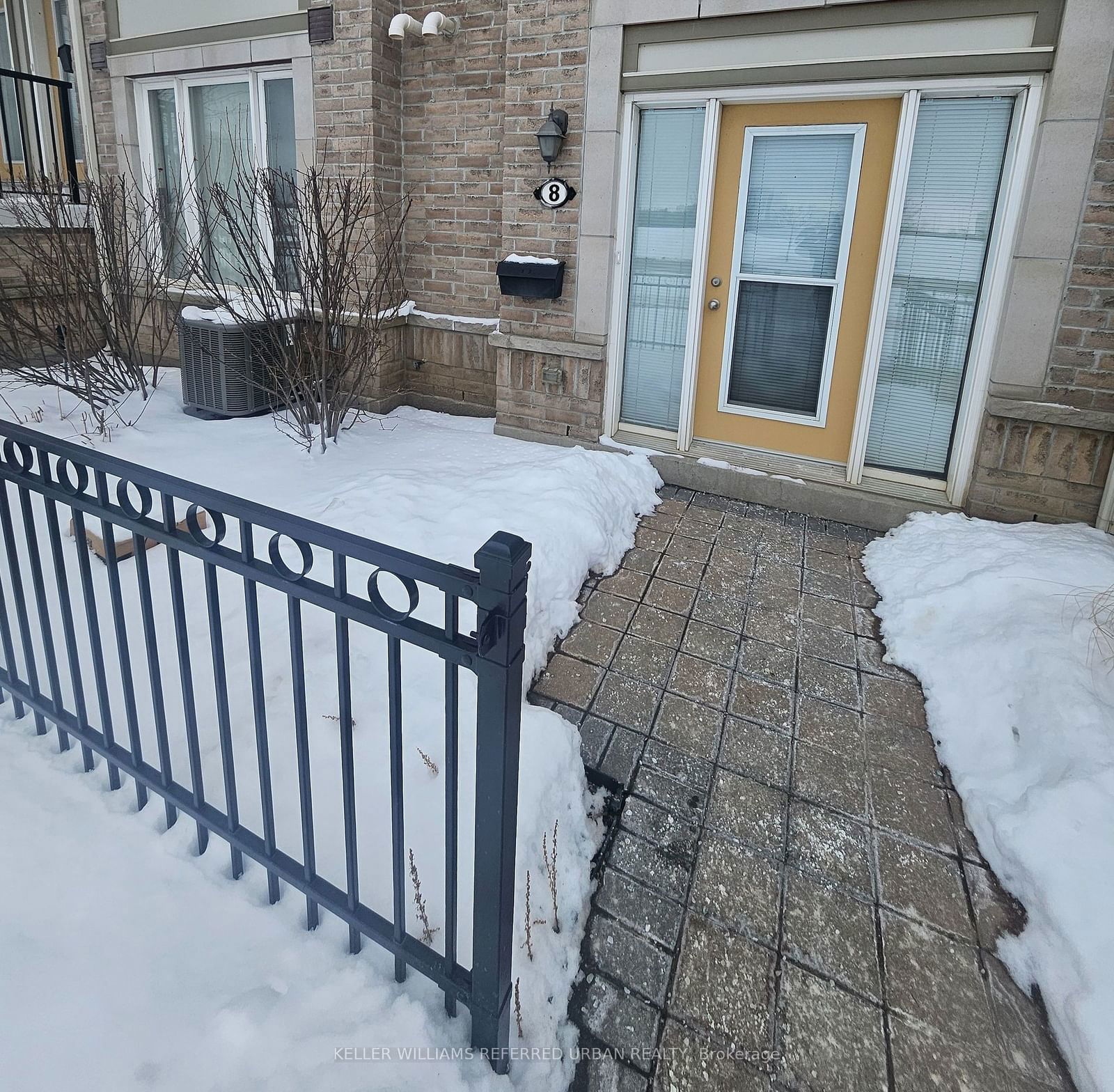 Townhouse for lease at 8-5100 Plantation Place, Mississauga, Central Erin Mills, L5M 0S4 - MLS: W11965096