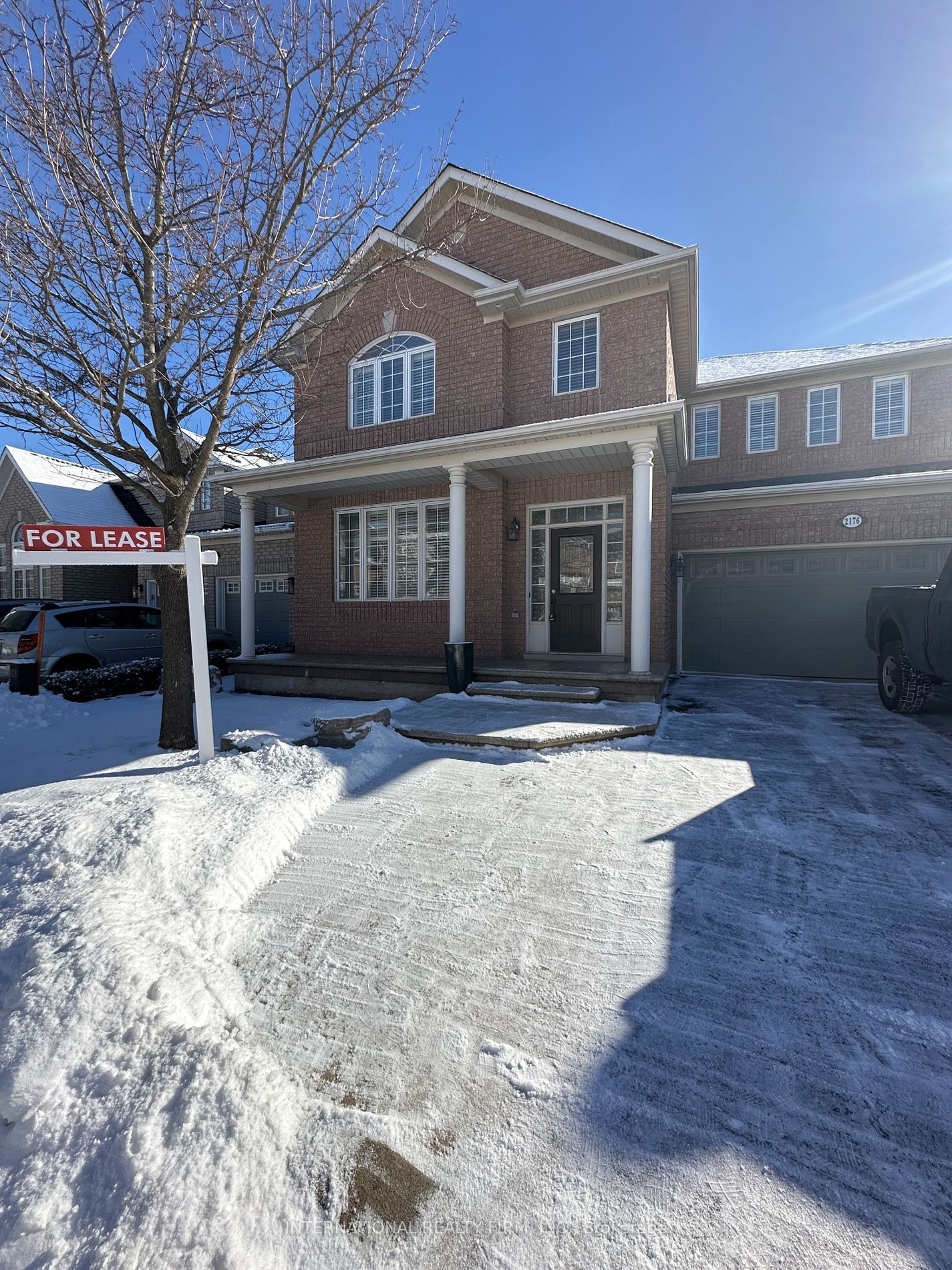 Detached House for lease at 2176 Highcliffe Way, Oakville, West Oak Trails, L6M 5B6 - MLS: W11965327