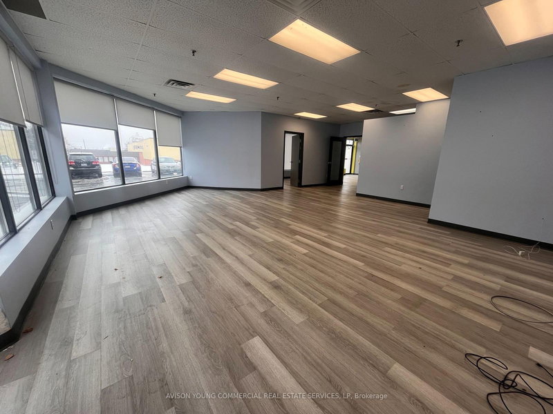 1-4 - 253 Summerlea Rd, Brampton, L6T 5A8 | Image 3