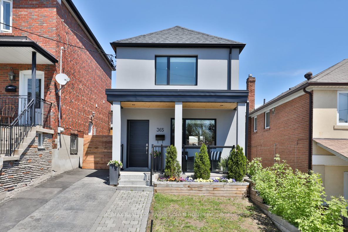 Detached House for lease at 365 Harvie Avenue, Toronto, Caledonia-Fairbank, M6E 4L7 - MLS: W11965486