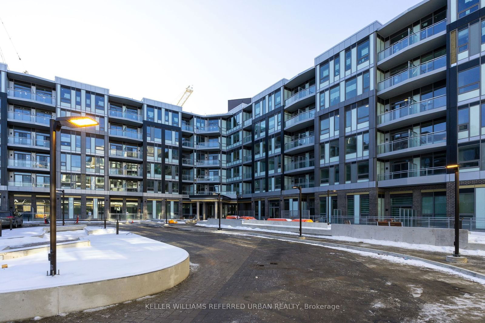 Condo for lease at 223-2501 Saw Whet Boulevard, Oakville, 1007 - GA Glen Abbey, L5M 5N2 - MLS: W11965585