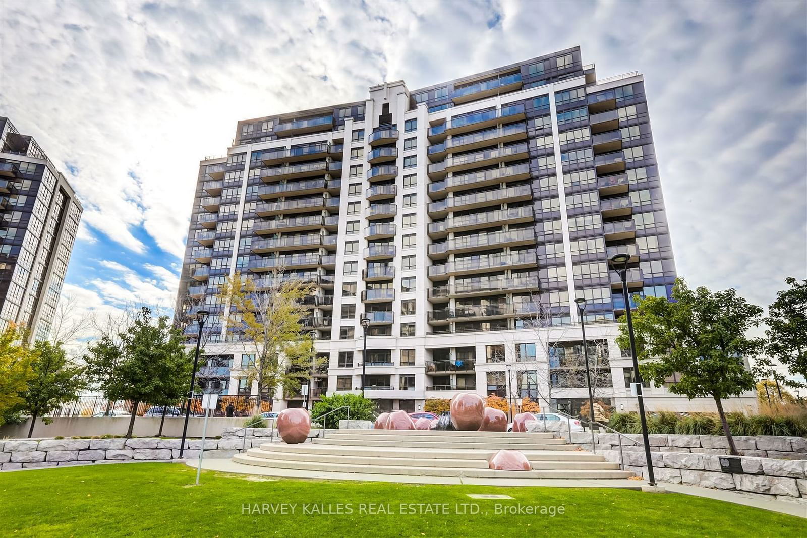 Condo for sale at 912-1070 Sheppard Avenue, Toronto, York University Heights, M3J 0G8 - MLS: W11965649