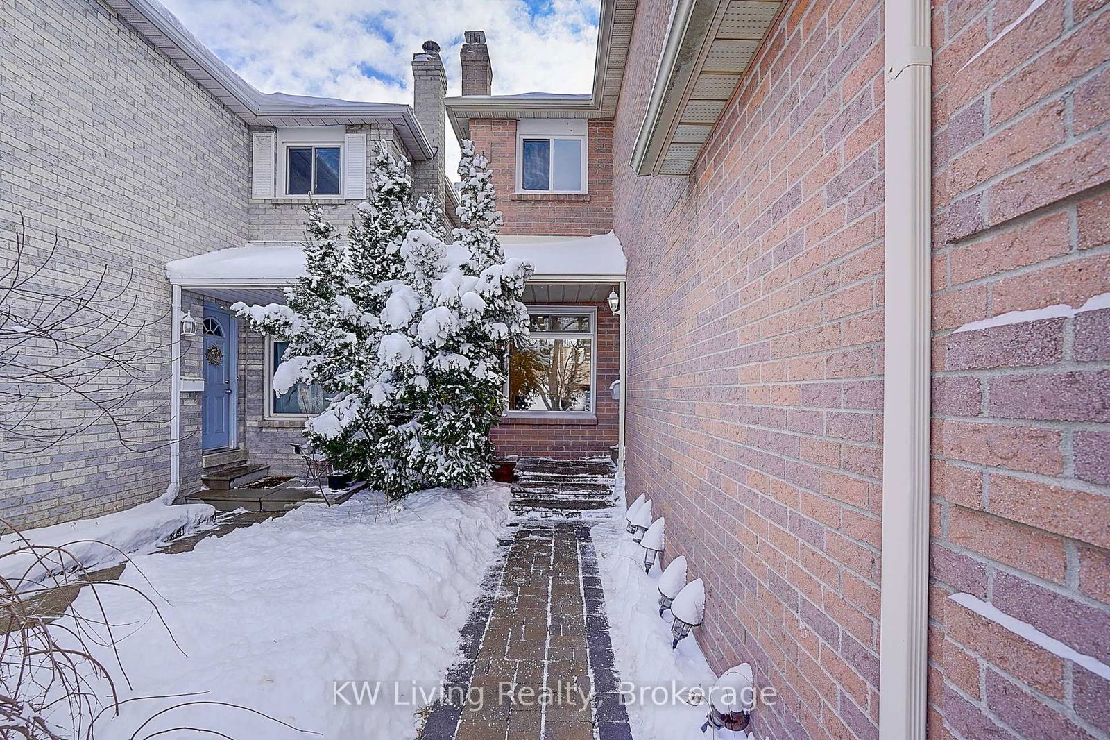 Detached House for sale at 1340 Hazel Mccleary Drive, Oakville, Clearview, L6J 7A8 - MLS: W11965792