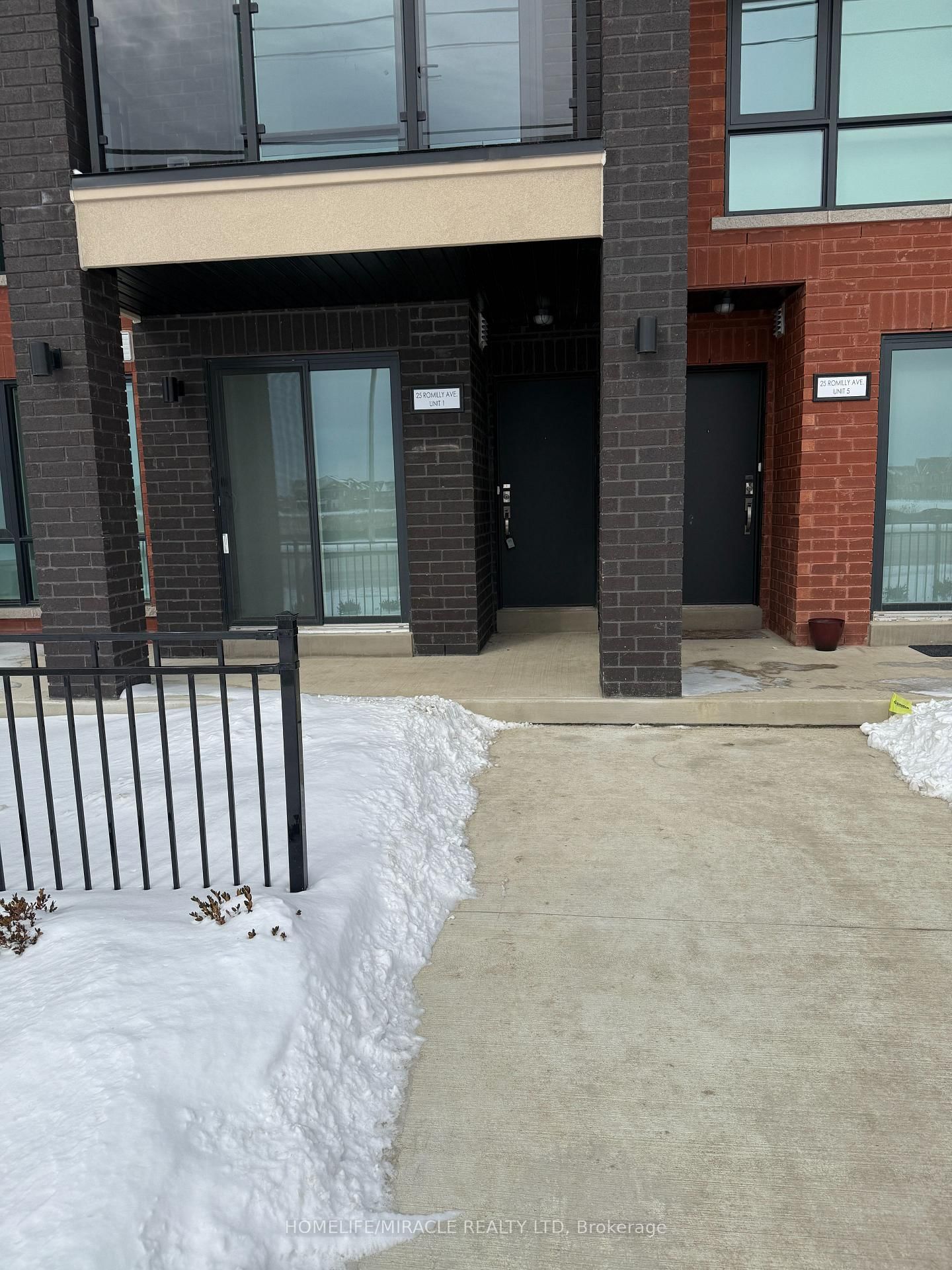 Townhouse leased at 1-25 Romilly Avenue, Brampton, Northwest Brampton, L7A 0A7 - MLS: W11966063