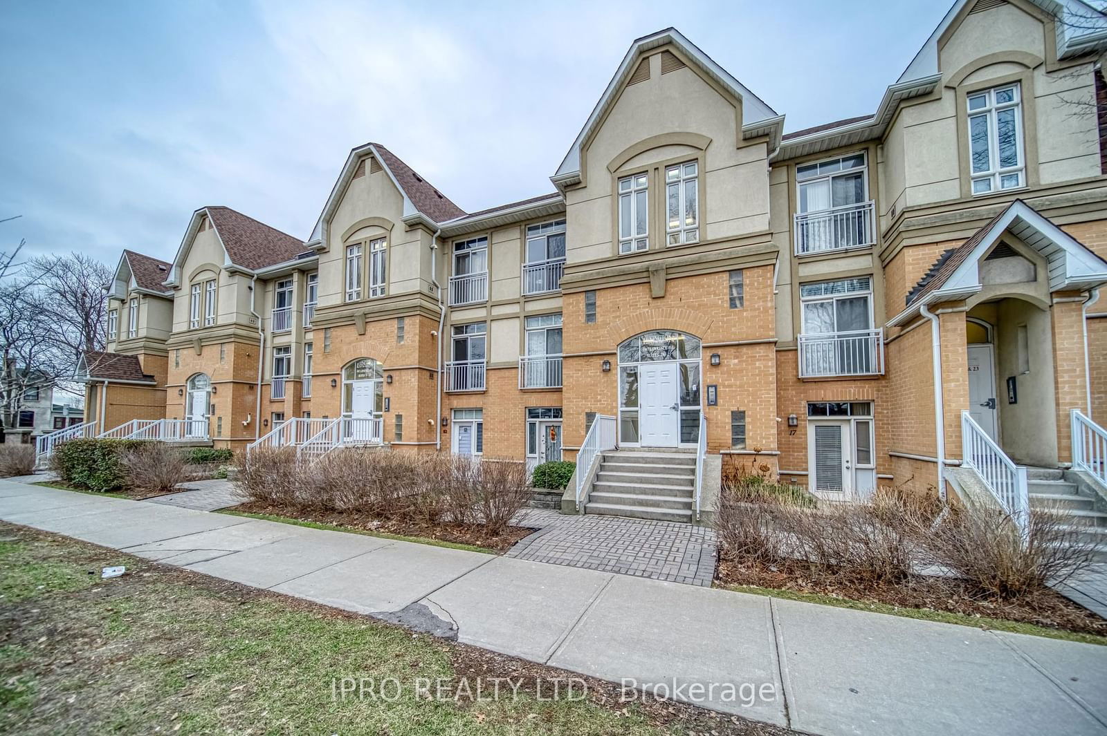 Townhouse for sale at #2-1947 Lawrence Avenue, Toronto, Weston, M9N 1H3 - MLS: W11966406