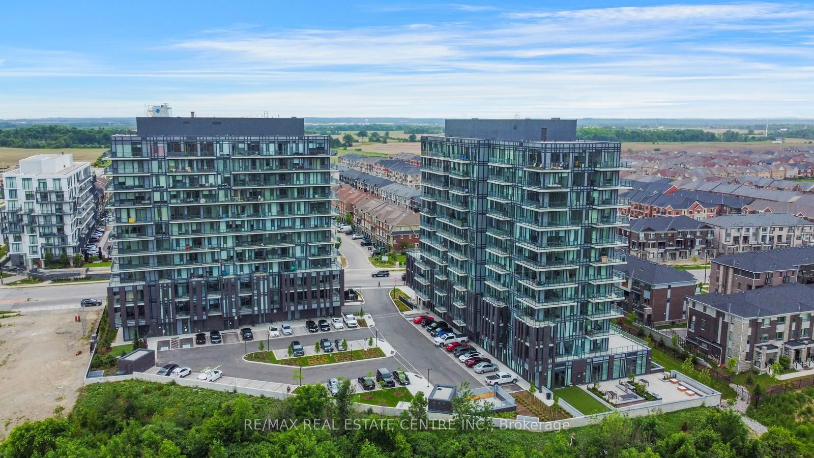 Condo for sale at 202-215 Veterans Drive, Brampton, Northwest Brampton, L7A 4S6 - MLS: W11966512