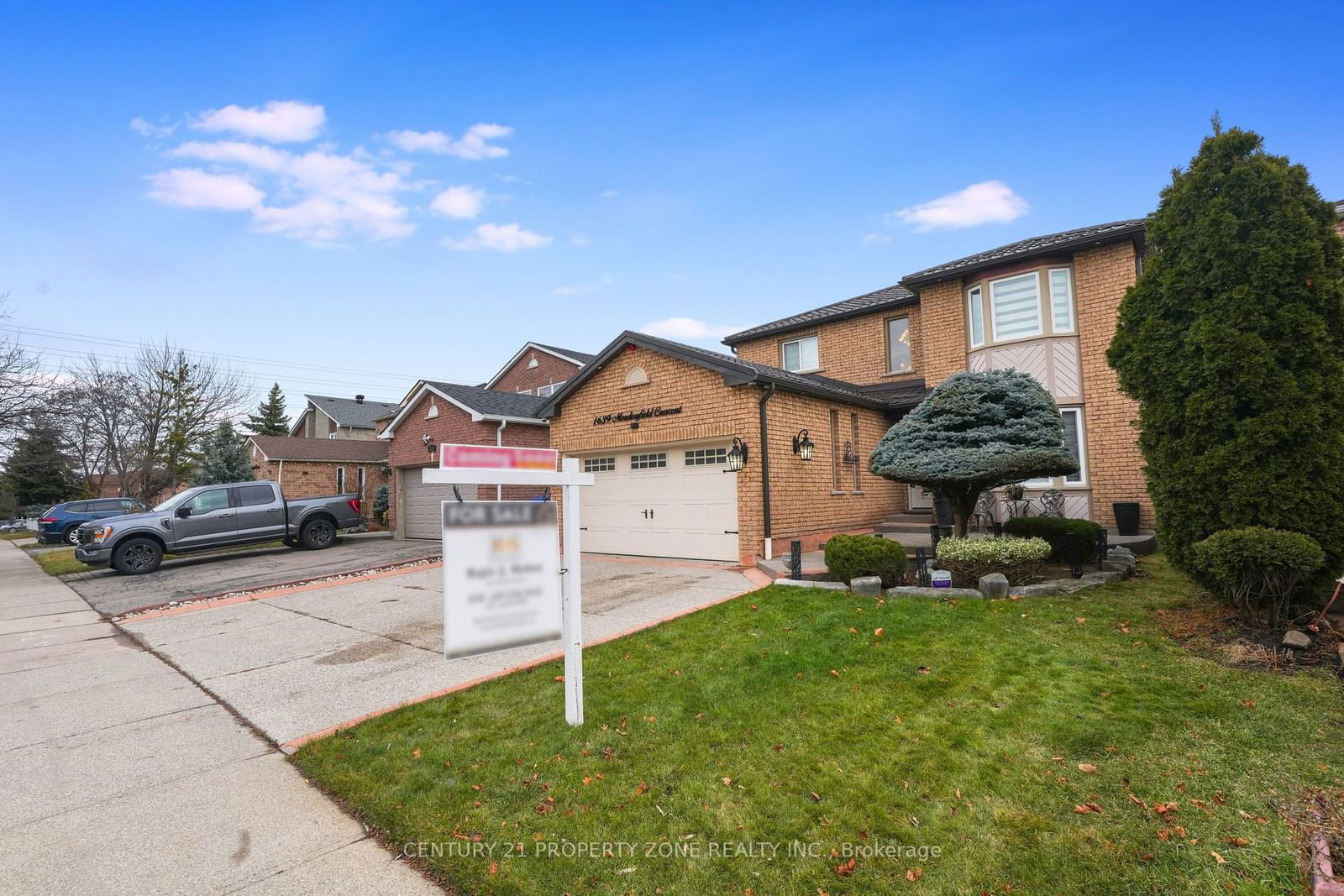 Detached House for sale at 1639 Meadowfield Crescent, Mississauga, East Credit, L5M 4T5 - MLS: W11966746